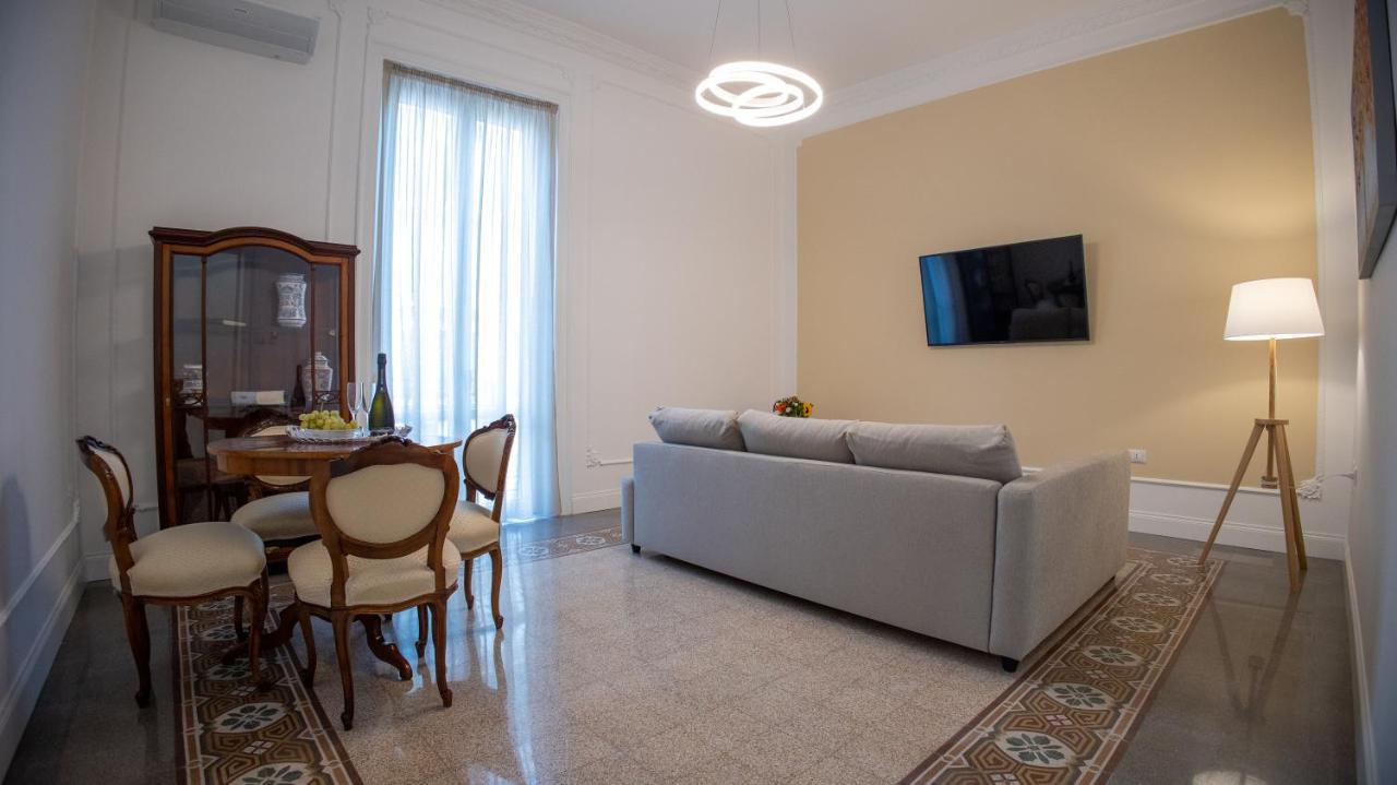 Petrarca Suite Палермо Екстер'єр фото